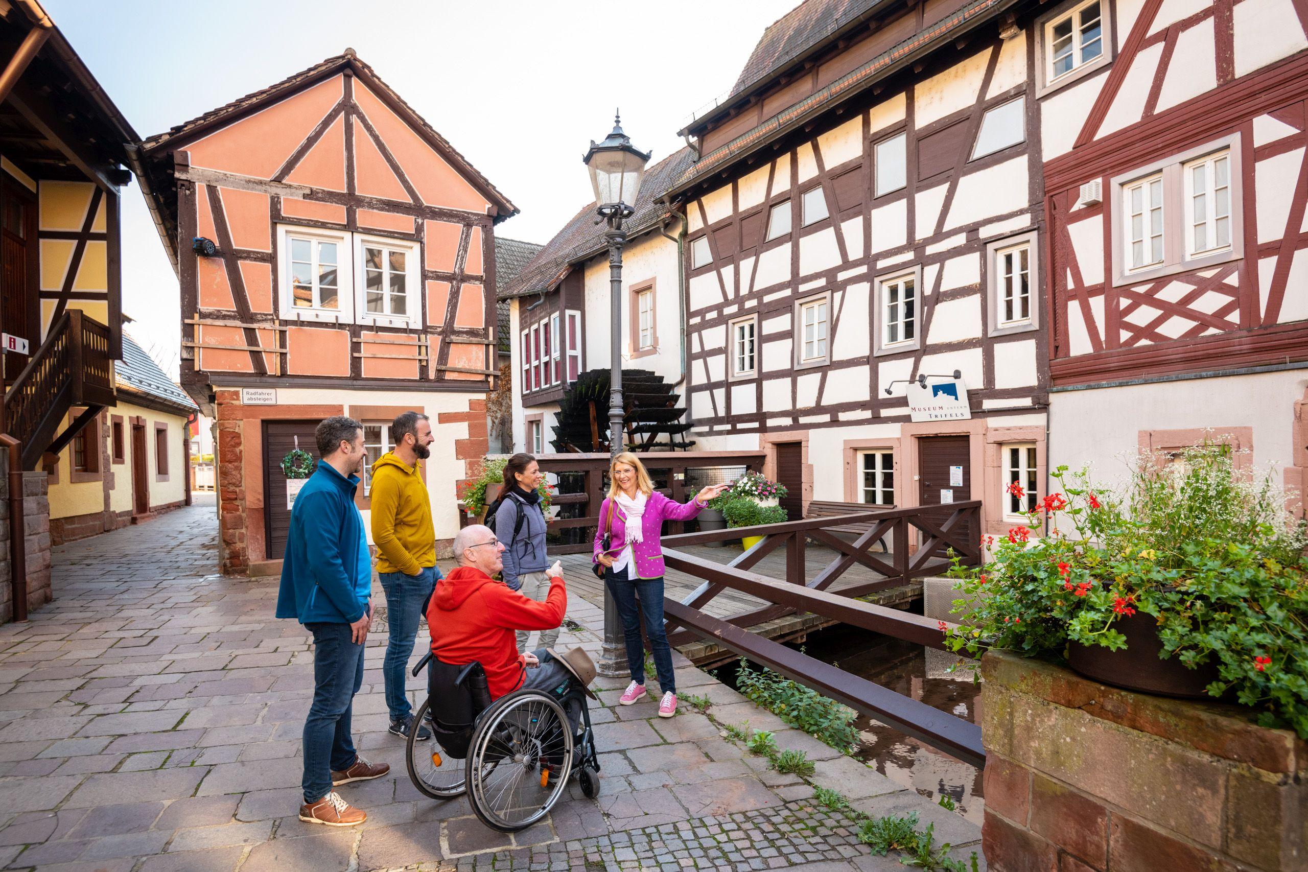 3 Museum Unterm Trifels "Stadtrundgang Durch Annweiler Am Trifels ...