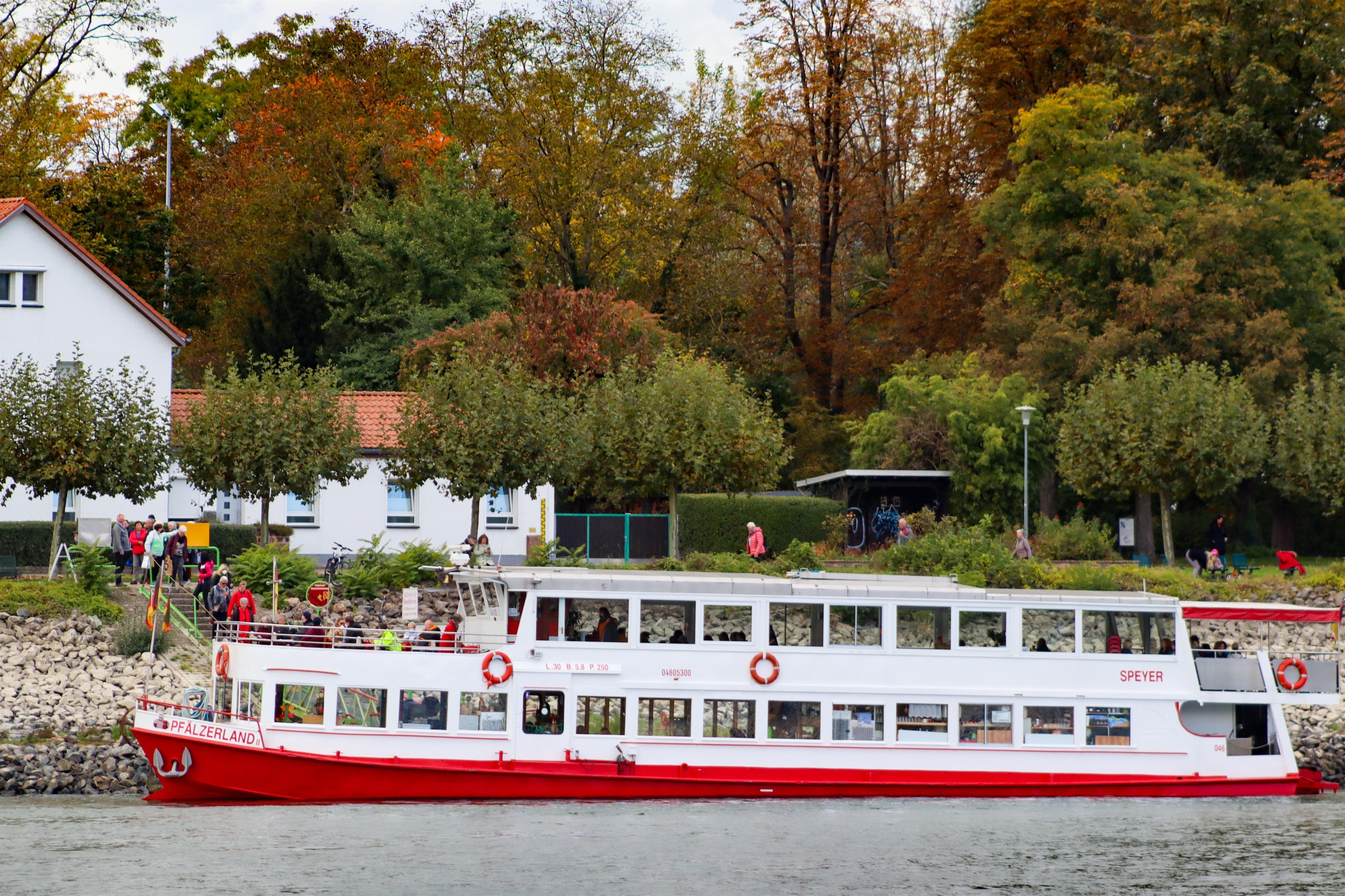 Fahrgastschiff Pfälzerland | Pfalz.de