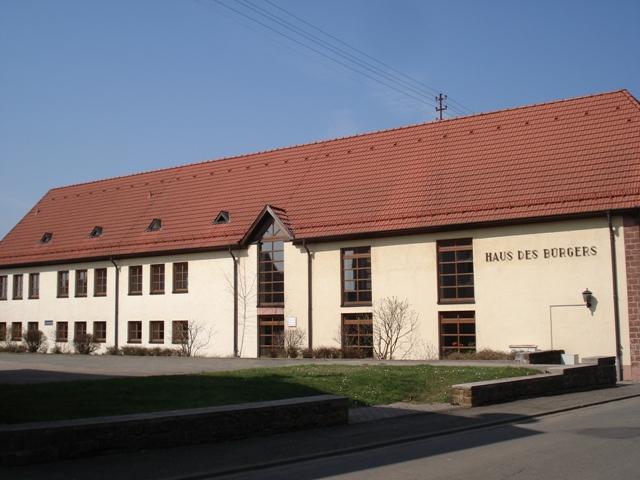 Wohnmobilstellplatz Haus des Bürgers Höheinöd Pfalz.de