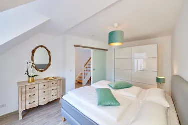 Schlafzimmer ebenerdig Appartement Oberschloß
