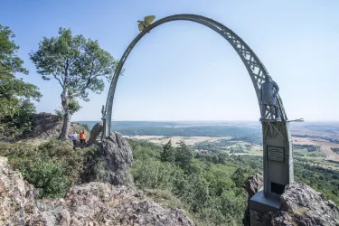 Adlerbogen am Donnersberg