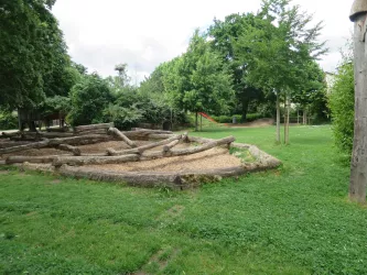 Spielplatz - Balanceübungen