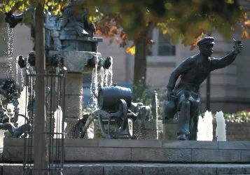 Wurstmarktbrunnen