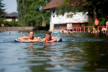 Bärenlochweiher 0772 (© VG Landstuhl, Fotograf Hafner)