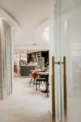 Eingang (© Parkhotel Landau)