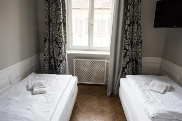 2tes Schlafzimmer mit 2 Einzelbetten