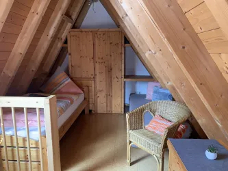 Einzelbett Obergeschoss