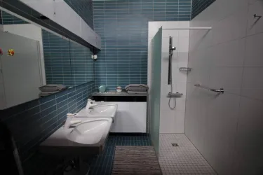 Badezimmer 1 (© Peter Graf)