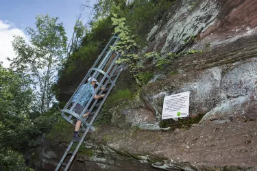 Leiteraufstieg Hühnerstein (© Stephanie Ser)