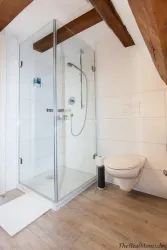 Badezimmer 1 (© Hotel Duwakschopp, Hayna)