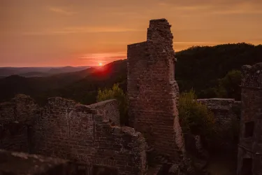 Sonnenuntergang auf der Madenburg